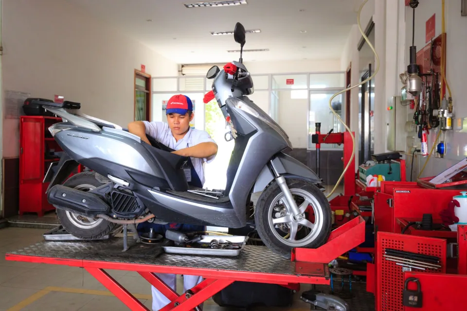 Khu sửa chữa